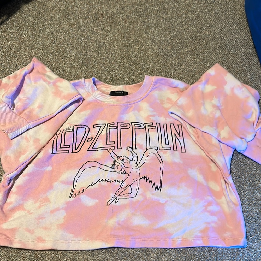 Cropped hoodie